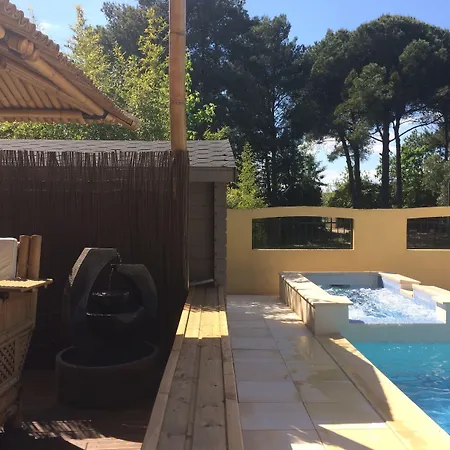 Les Caraibes Apartmanhotel